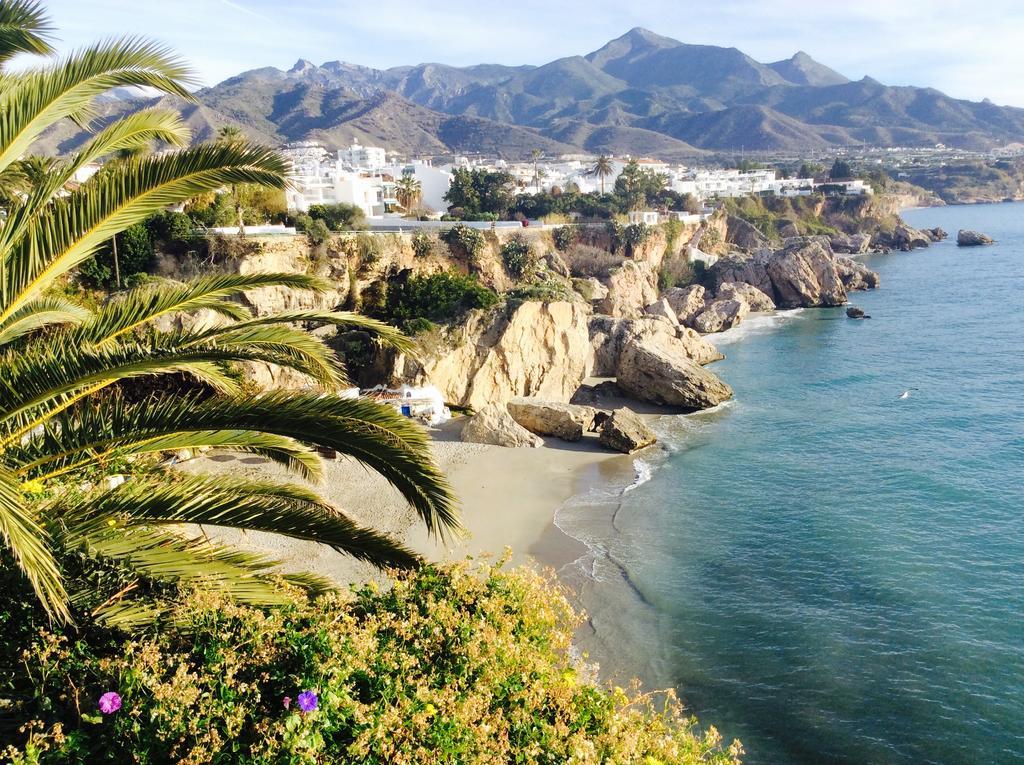 Axarquia Apartments Nerja Eksteriør billede