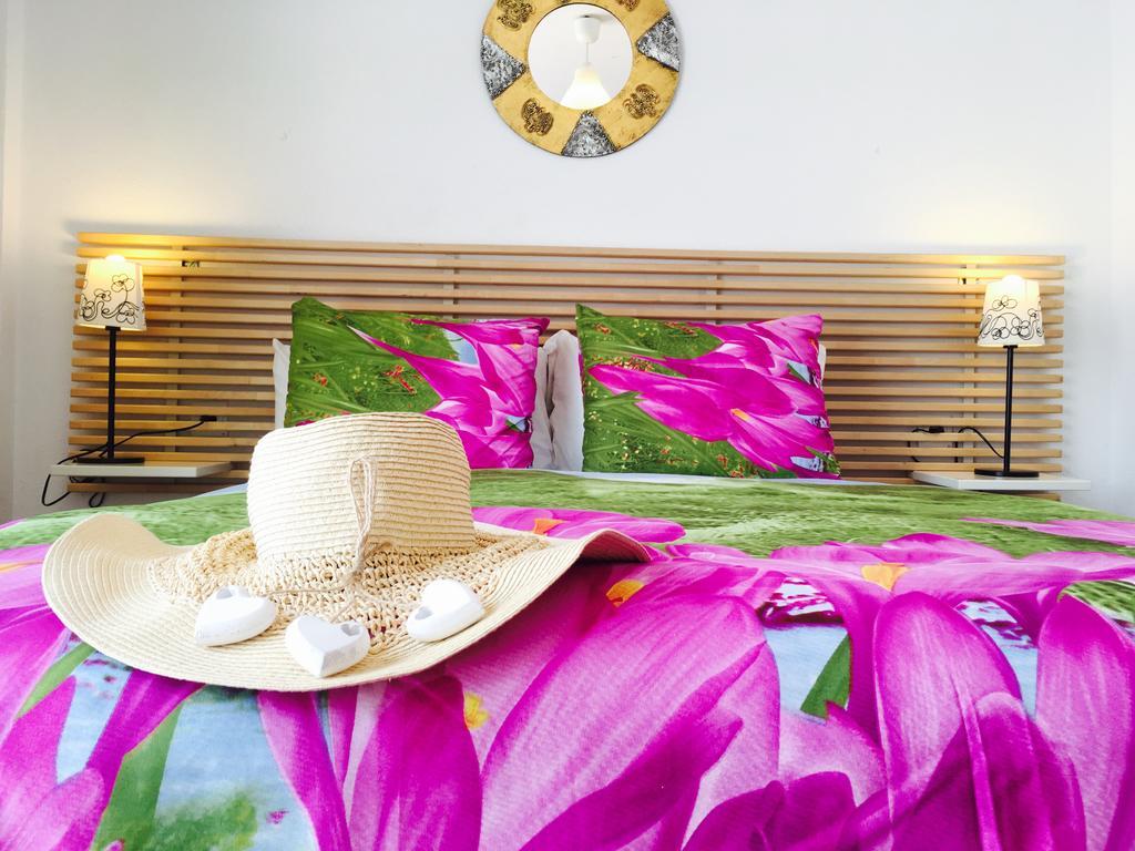 Axarquia Apartments Nerja Eksteriør billede